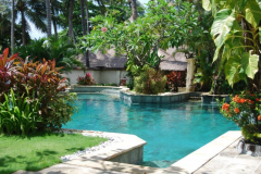 264550_4158574743159_1270790841_n